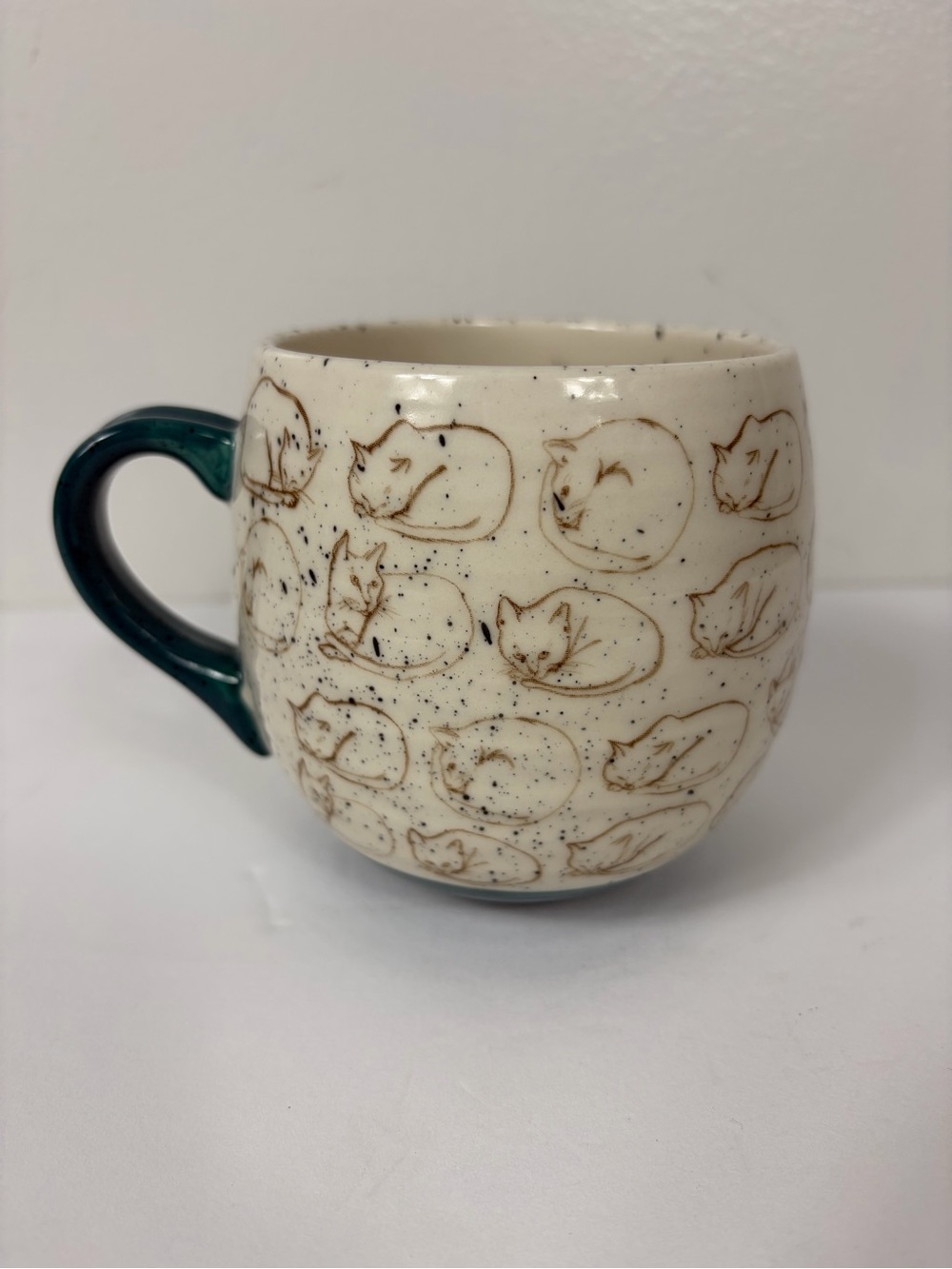 Anthropologie Cat Study mug Lea Reena Goren Ceramic Mug with Teal Handle Rare